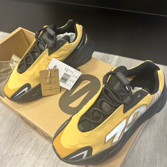 Yeezys - Picture 2 of 4